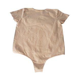 CT763 Skims NWOT Essential Crew Neck Short sleeve Bodysuit Thong Clay